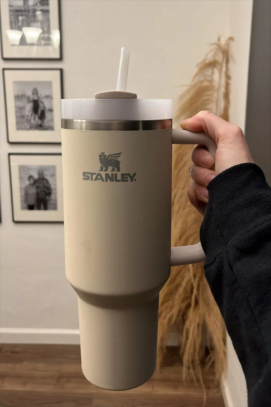 Stanley Quencher Tumbler – Stainless Steel Insulated Water Cup | Hot & Cold for 12 Hours | Leakproof Lid, Aluminum Straw & Handle